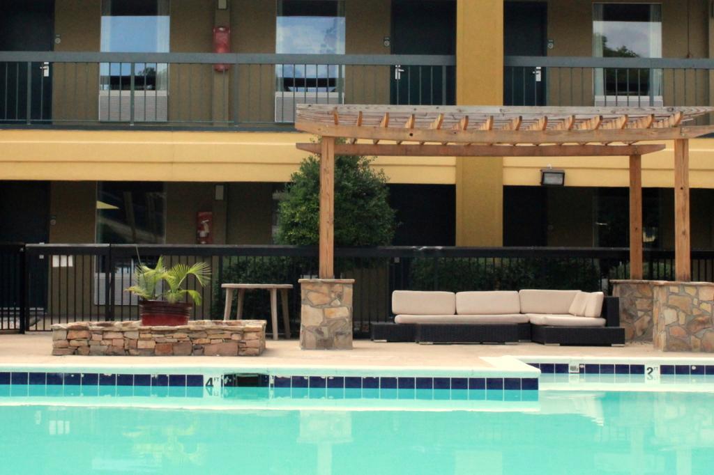 Days Inn By Wyndham Attalla Extérieur photo