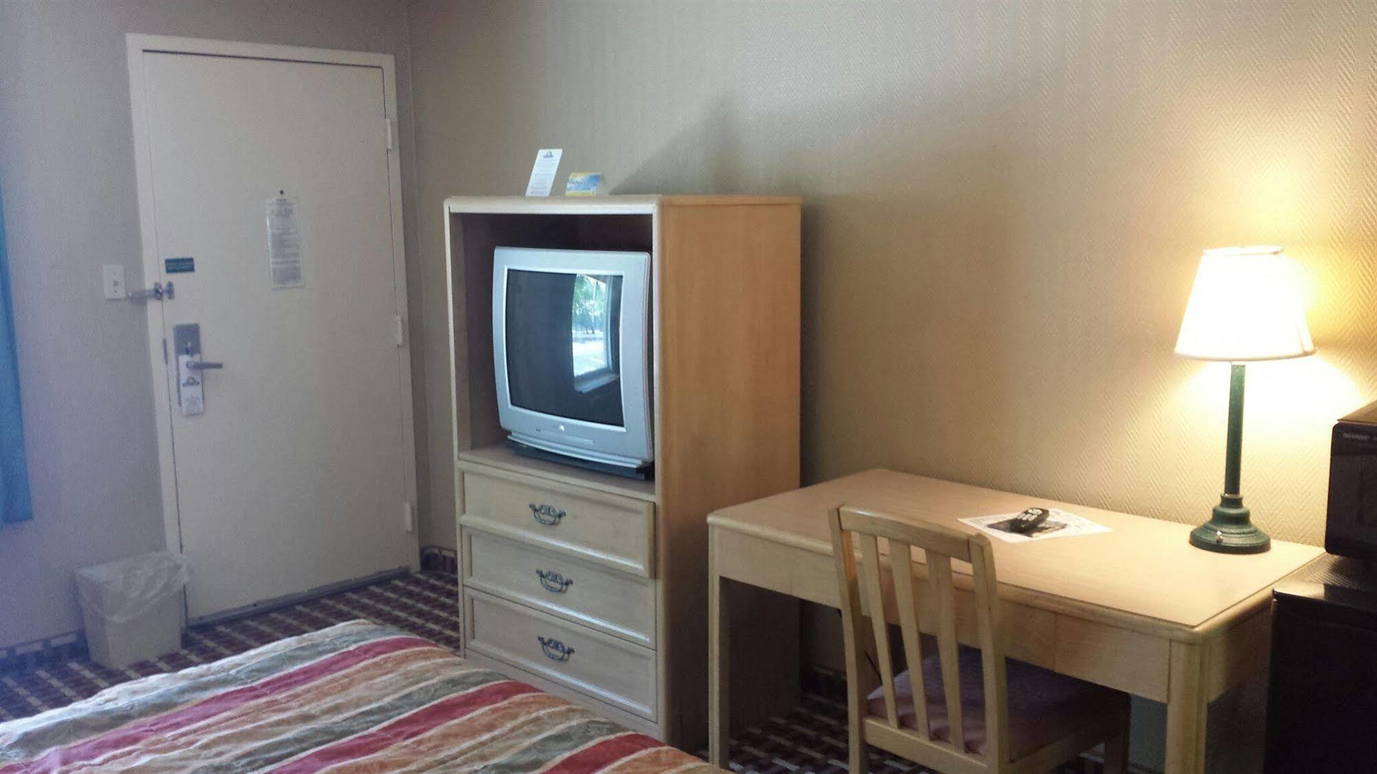Days Inn By Wyndham Attalla Extérieur photo